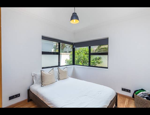 4 BEDROOM FREEHOLD FOR SALE IN SUNSET LINKS